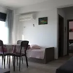 Anesis Luxury Apartament *