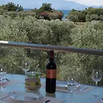 Anesis Luxury