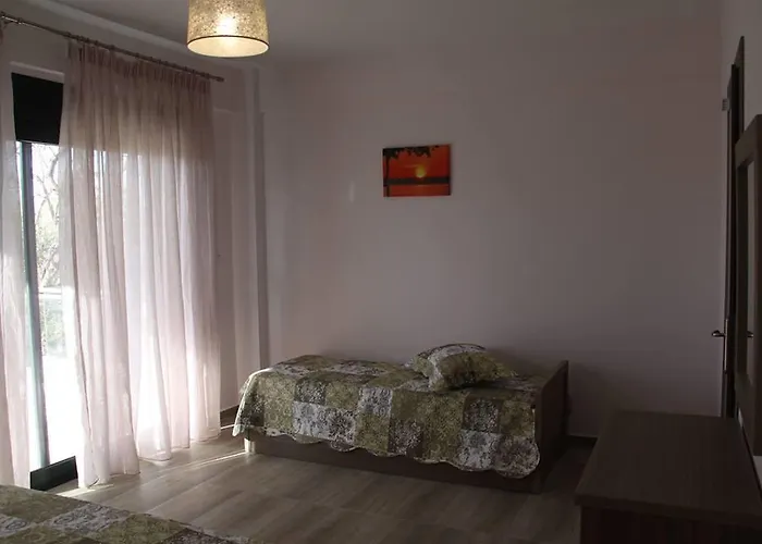 Anesis Luxury